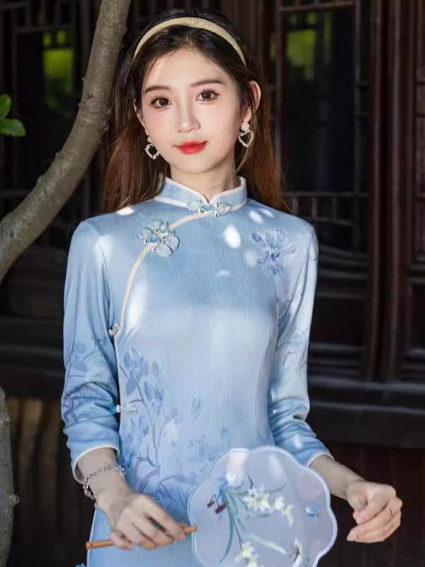 2024秋季新款 雪尼尔印花长款旗袍蓝色复古淑女七分袖修身女旗袍